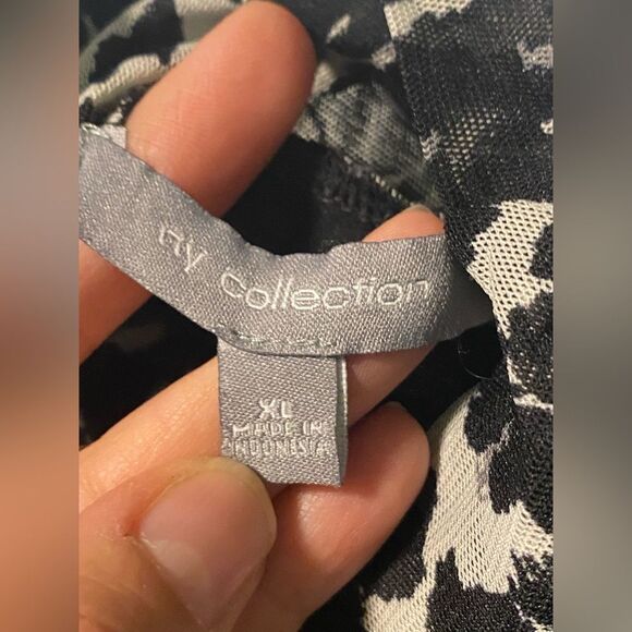 NY collection mock neck black animal print cap sleeve blouse breathable mesh XL - Picture 9 of 10